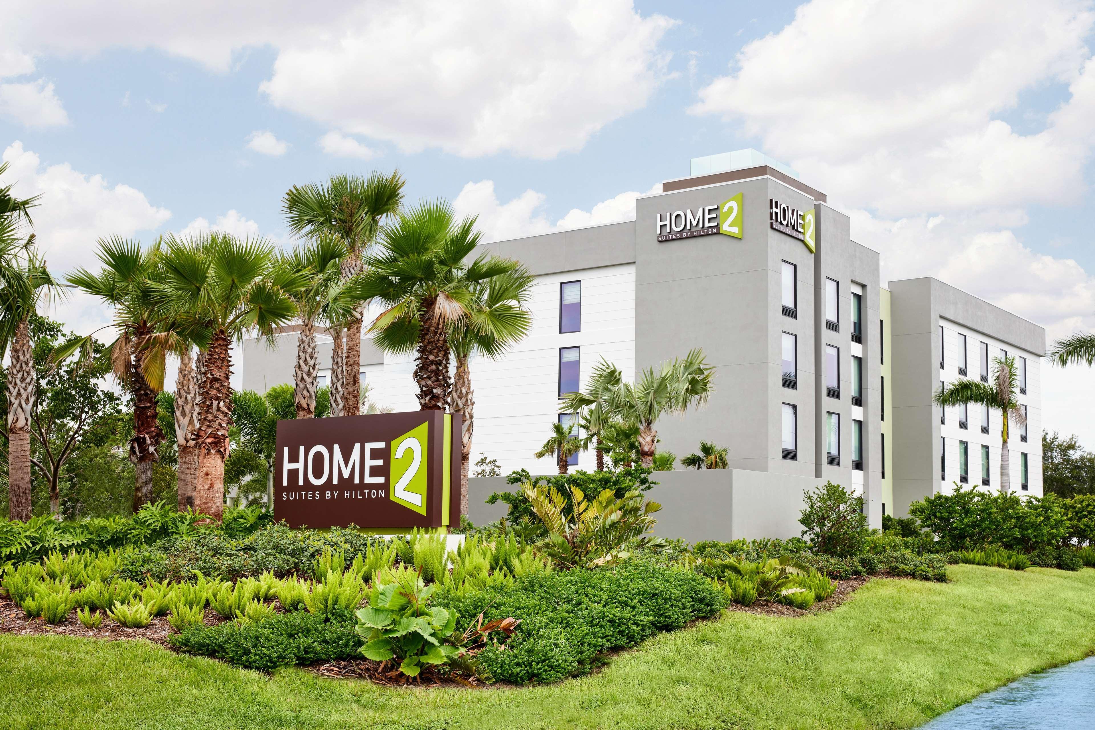 Home2 Suites By Hilton Стюарт Екстериор снимка
