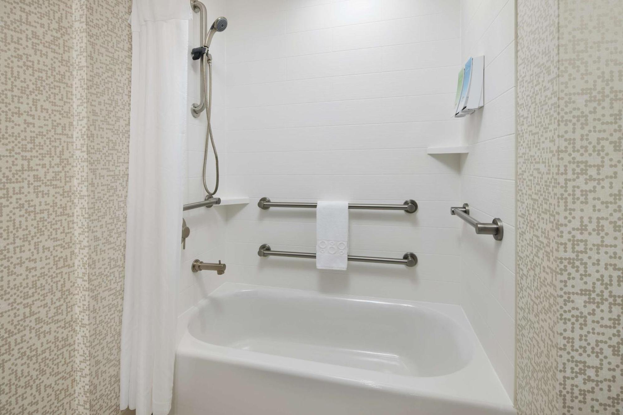 Home2 Suites By Hilton Стюарт Екстериор снимка